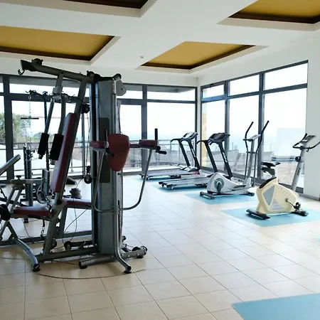 Guestready - Charming Retreat * Caniço
